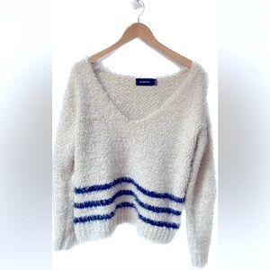MINKPINK Plush V Neck Eyelash Sweater